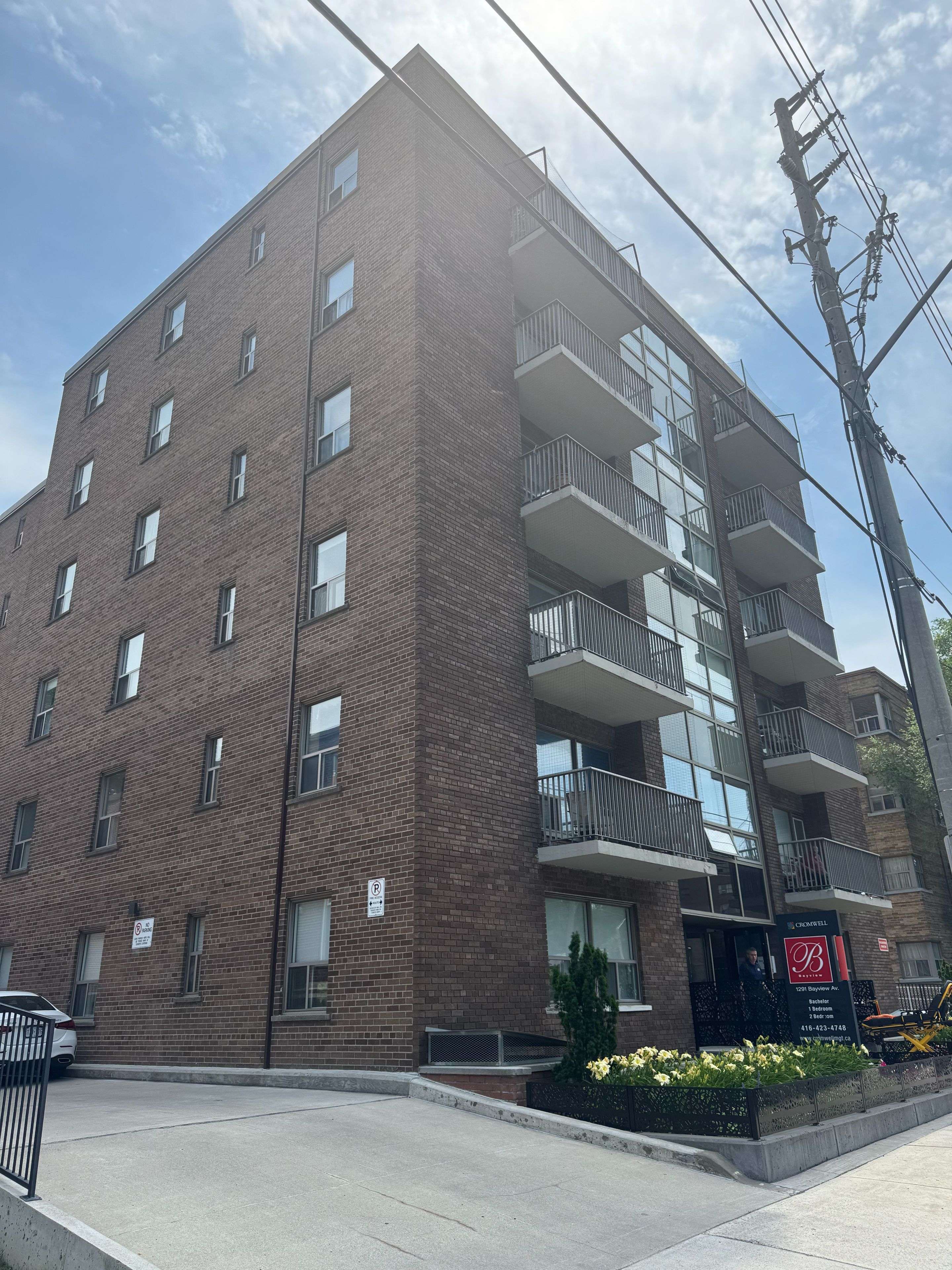 1291 Bayview AVE #309, Toronto C11, ON M4G 2Z9