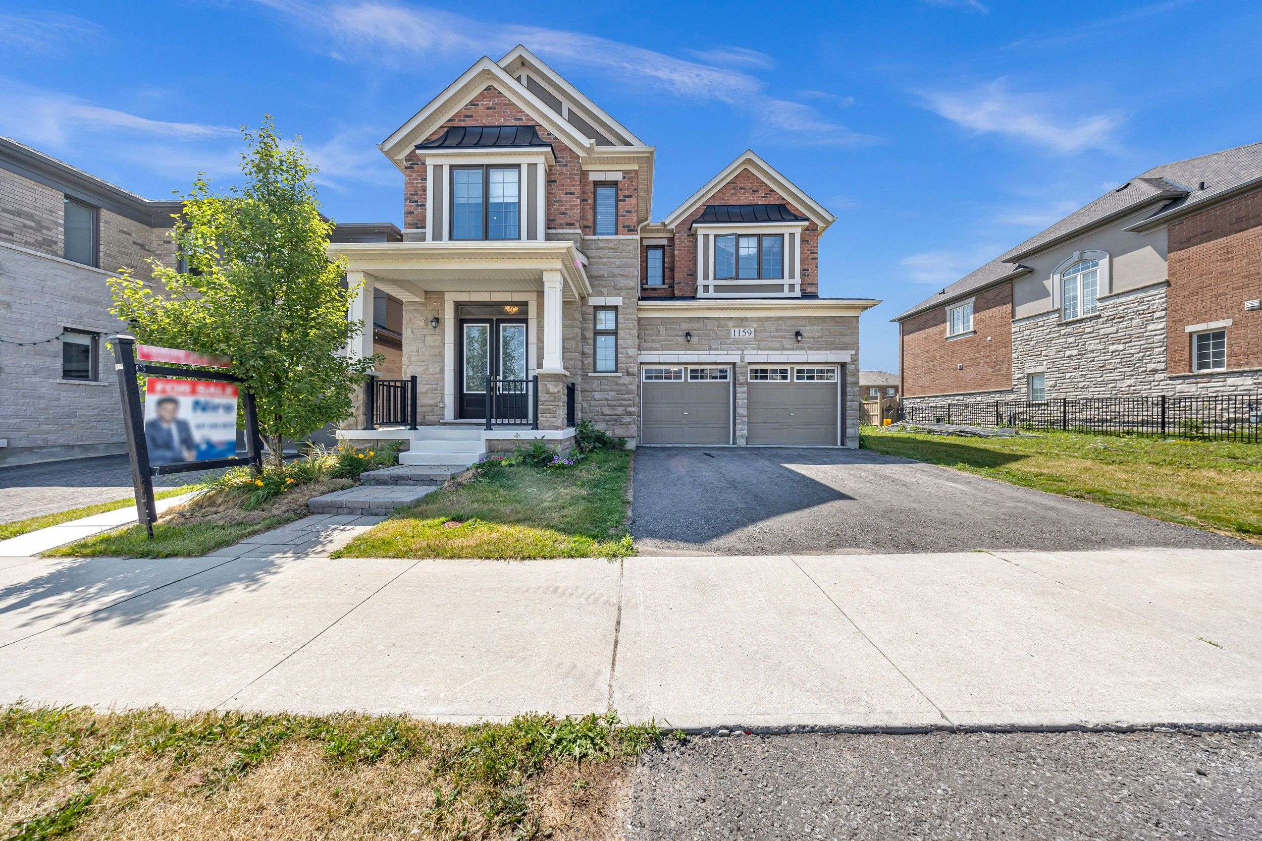 1159 Dragonfly AVE S, Pickering, ON L1X 0G1