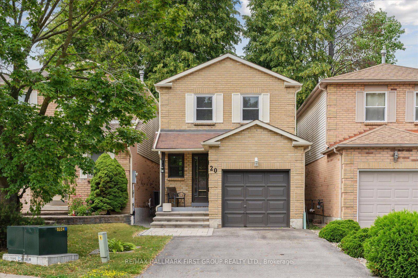 20 Schilling CT, Whitby, ON L1N 8X7