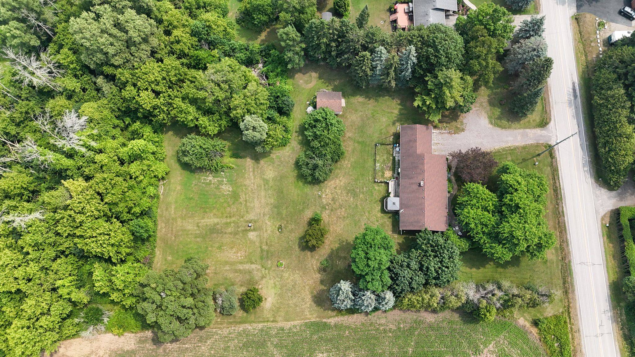 Clarington, ON L1C 0Y1,2292 Baseline RD W