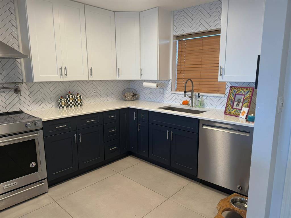 Fort Lauderdale, FL 33308,3051 NE 48th St #404