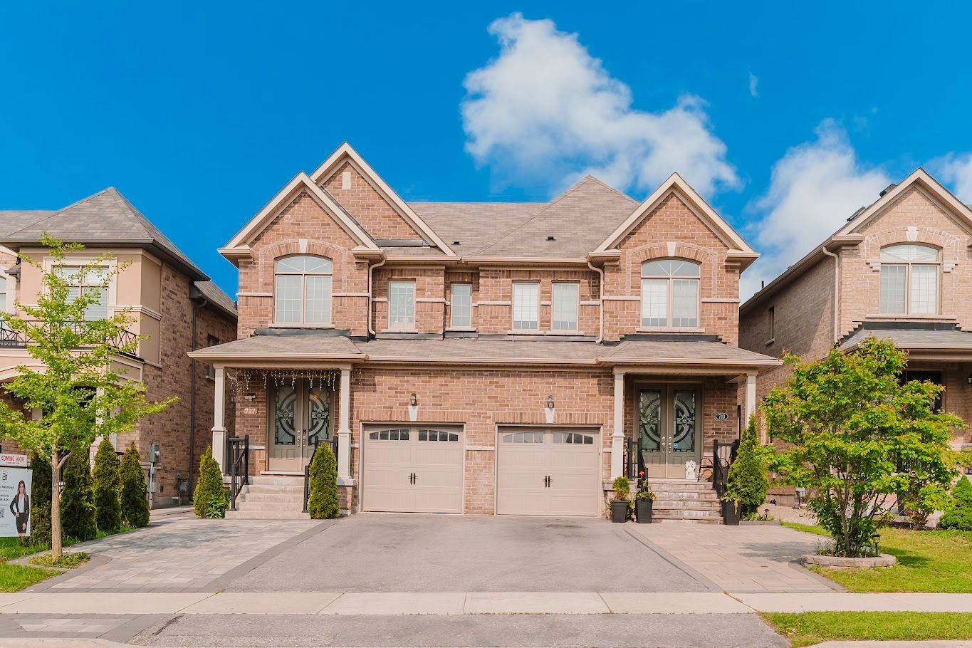 717 Yarfield CRES, Newmarket, ON L3X 1C5