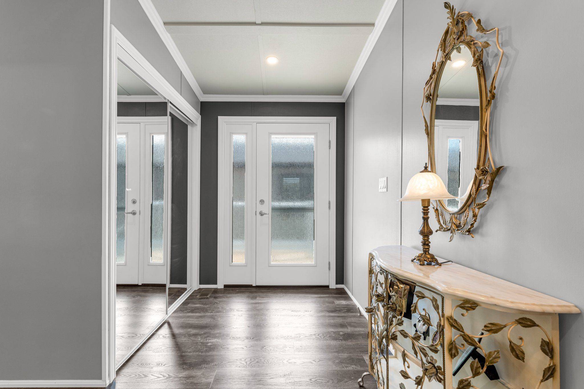 Burlington, ON L7P 0C5,4449 Milburough Line ##2 Poplar Street