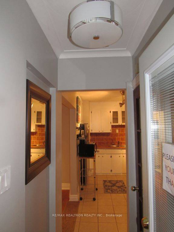 1031 Briar Hill AVE, Toronto W04, ON M6B 1M6