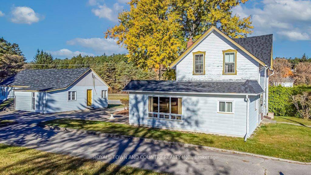 17 & 15 Amelia ST, Kawartha Lakes, ON L0A 1K0