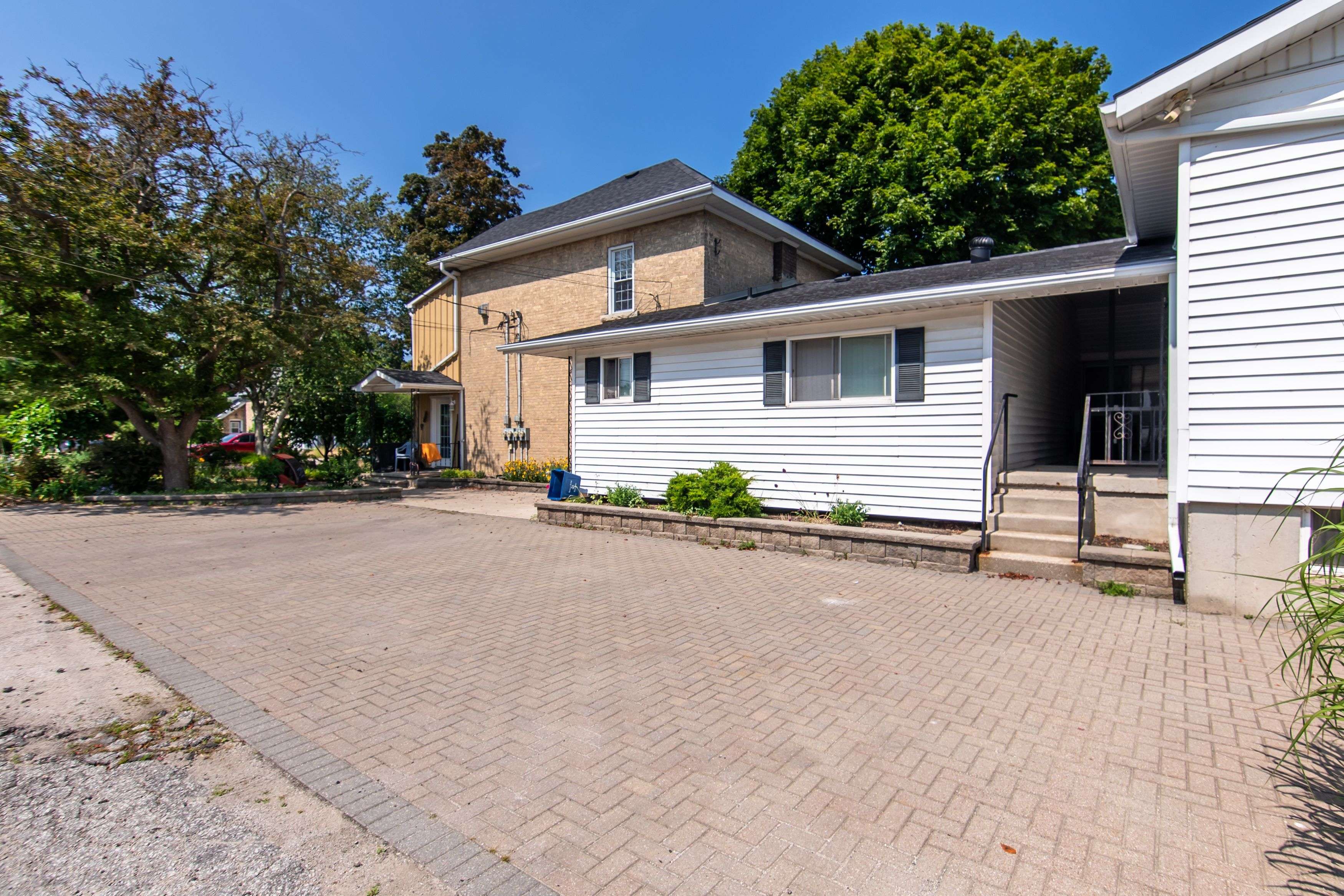 Saugeen Shores, ON N0H 2L0,228 Palmerston ST