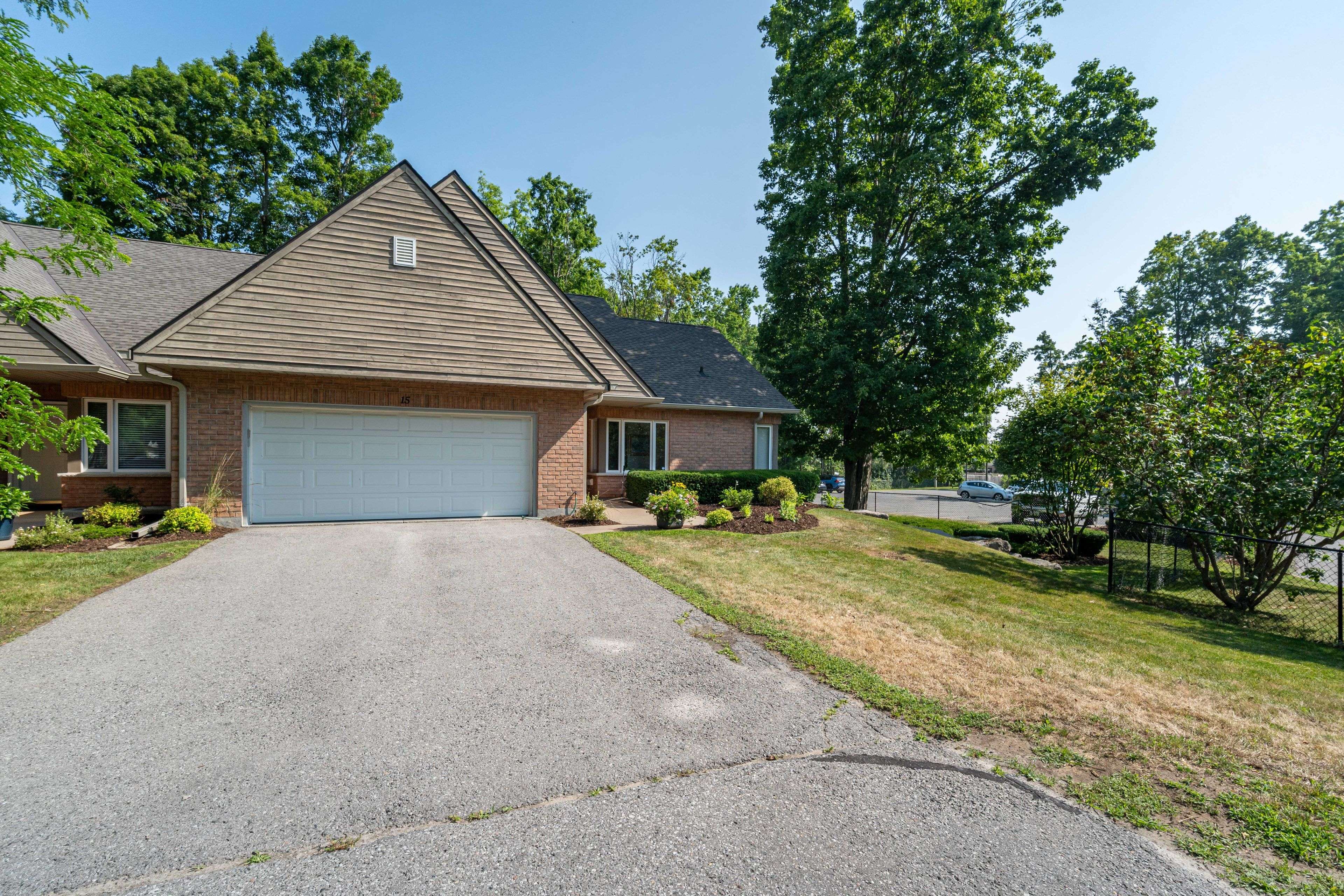 Peterborough West, ON K9K 2E3,1850 Cherryhill RD