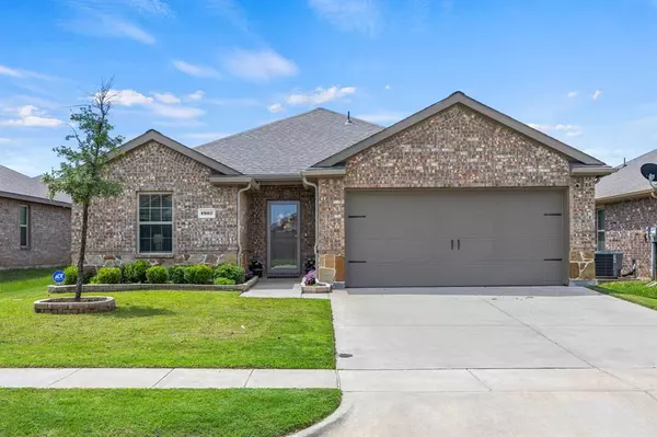Farmersville, TX 75442,1907 Yale Street