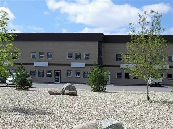 Rural Red Deer County, AB T4E 1B4,251 Spruce ST #102