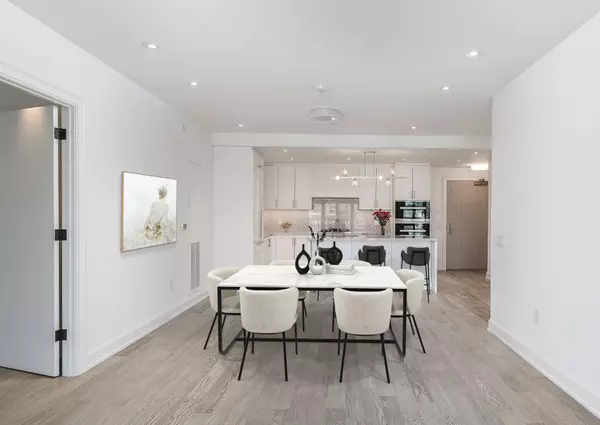 Toronto C04, ON M4N 0B3,1 Strathgowan AVE #505