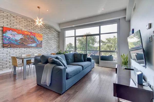 Toronto E01, ON M4M 1N6,53 Colgate AVE #404