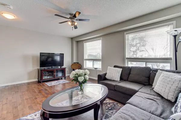 Aurora, ON L4G 7N4,75 Baywell CRES