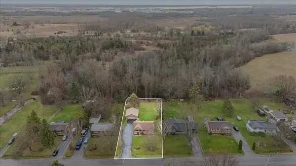 Quinte West, ON K8V 5P8,576 Lester RD