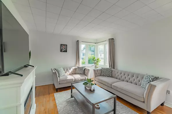 Niagara Falls, ON L2J 1K1,6129 Keith ST