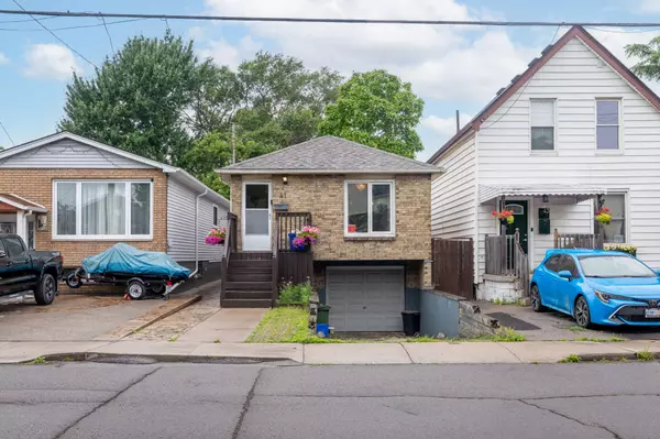 Hamilton, ON L8H 4N1,41 Robins AVE