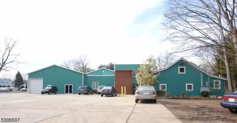 565 Union Ave, Middlesex Boro, NJ 08846