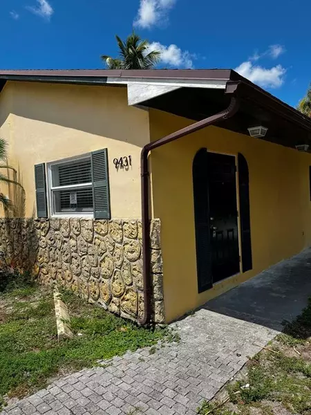 9431 Sun Ct #1, West Palm Beach, FL 33403