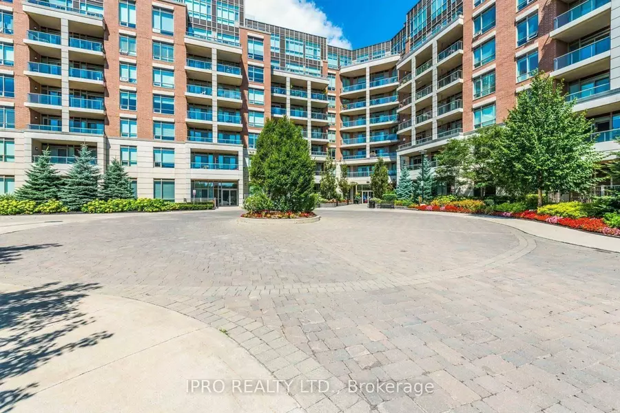 2480 Prince Michael DR #533, Oakville, ON L6H 0H1