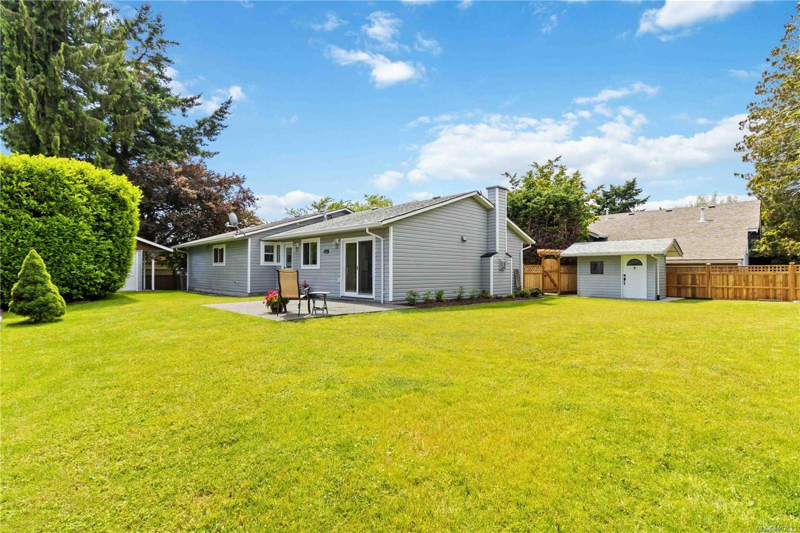 Duncan, BC V9L 3H8,356 Campbell St