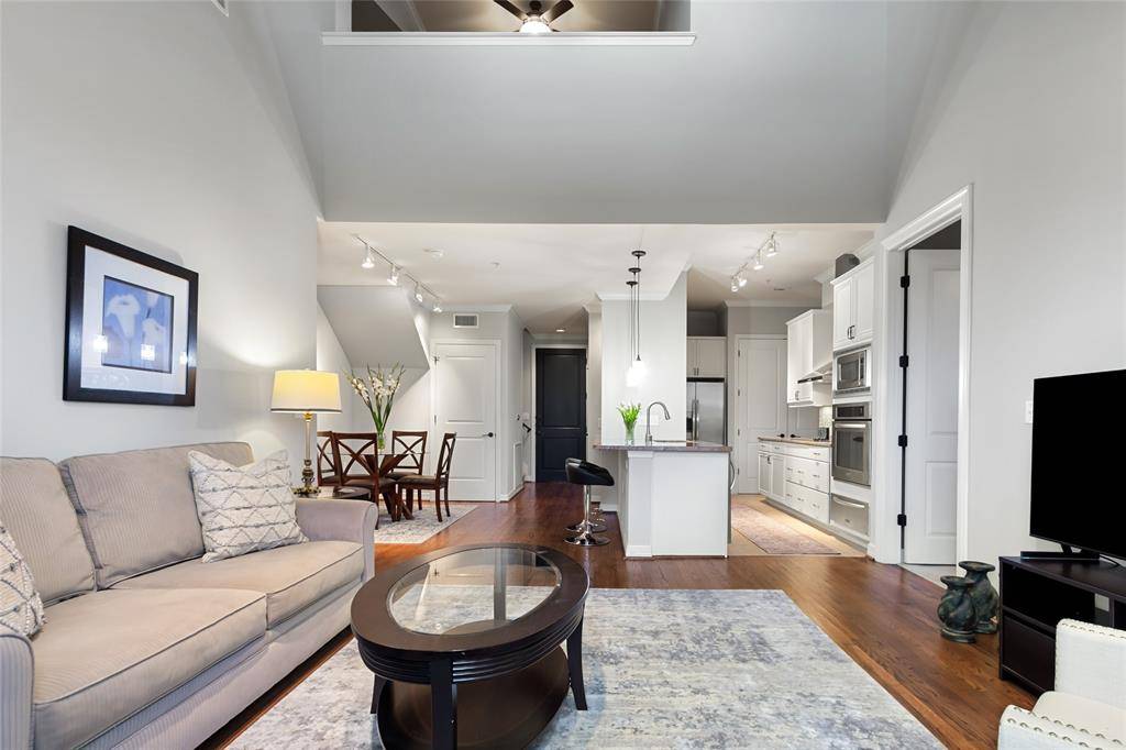 Dallas, TX 75225,8616 Turtle Creek Boulevard #503