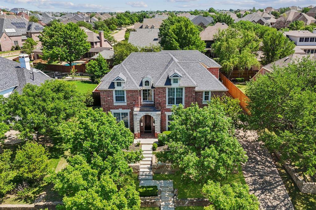 1209 Queen Peggy Lane, Lewisville, TX 75056