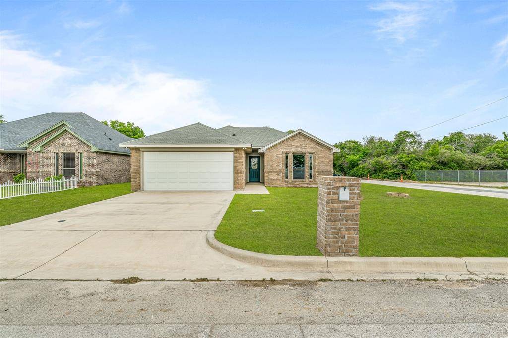 Weatherford, TX 76086,904 King Street