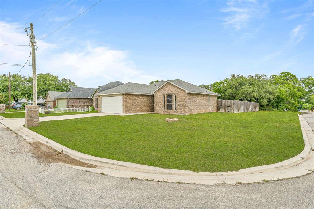 Weatherford, TX 76086,904 King Street