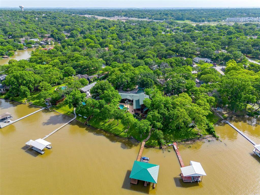 Azle, TX 76020,264 Shoreline Drive N
