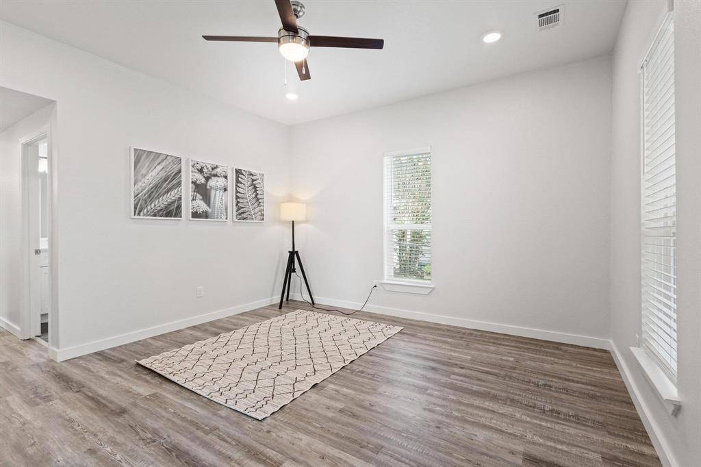 Denison, TX 75020,1005 W Bullock Street