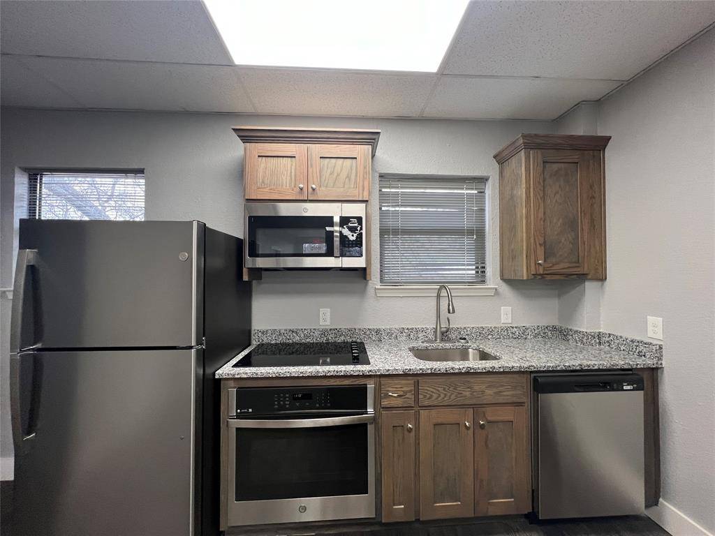 Denton, TX 76201,919 S Carroll Boulevard #200