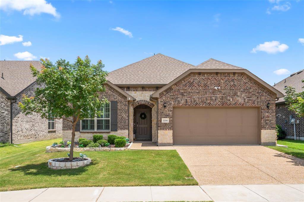 2216 Maplewood Drive, Melissa, TX 75454