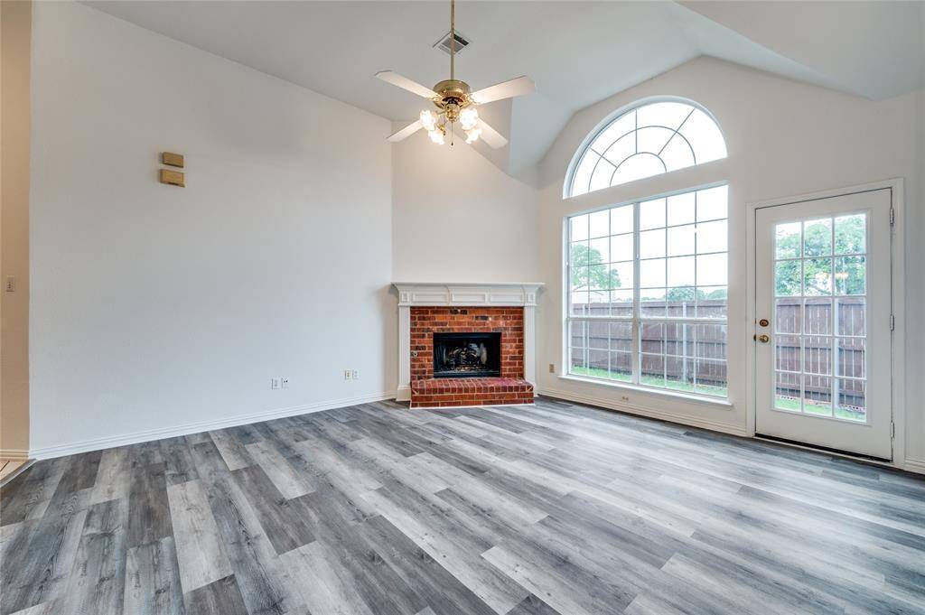 Plano, TX 75025,8457 Grand Canyon Drive