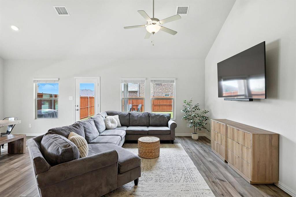 Haslet, TX 76052,2301 Bellatrix Drive