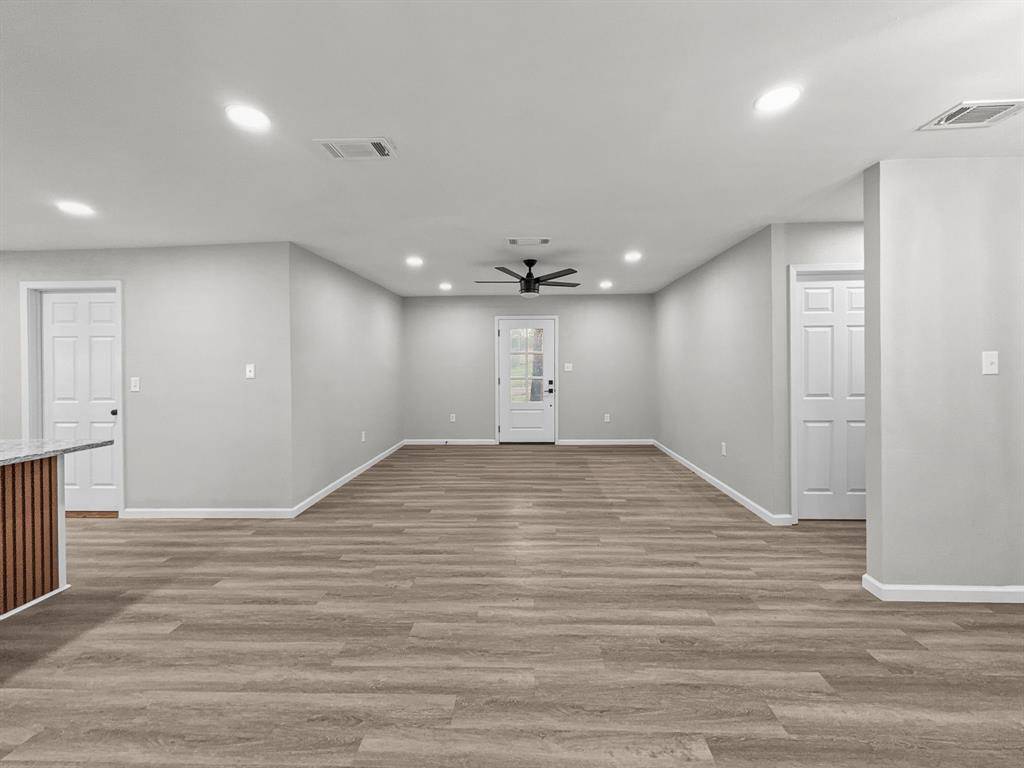 Hamilton, TX 76531,802 Meadowlark Street