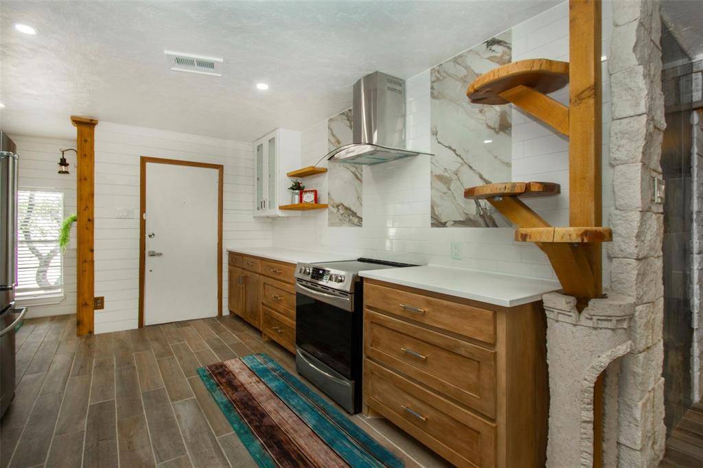 Dallas, TX 75230,10578 High Hollows Drive #269