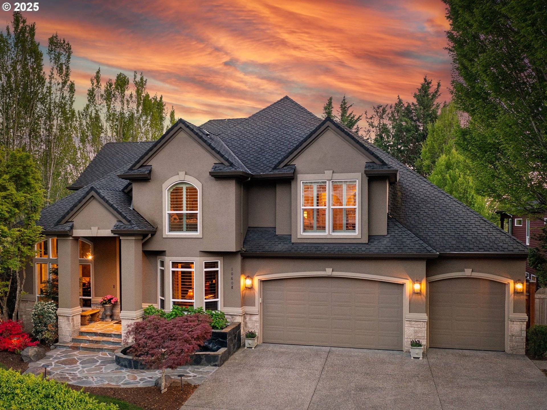 10608 NW TUDOR LN, Portland, OR 97229