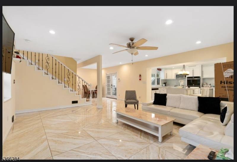 Teaneck Twp., NJ 07666,234 Liberty Rd