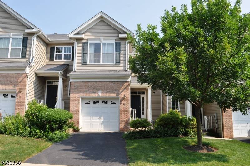 33 Kennedy Ct, Montgomery Twp., NJ 08540