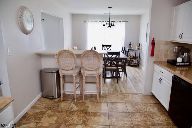 East Hanover Twp., NJ 07936,18 Donna Dr