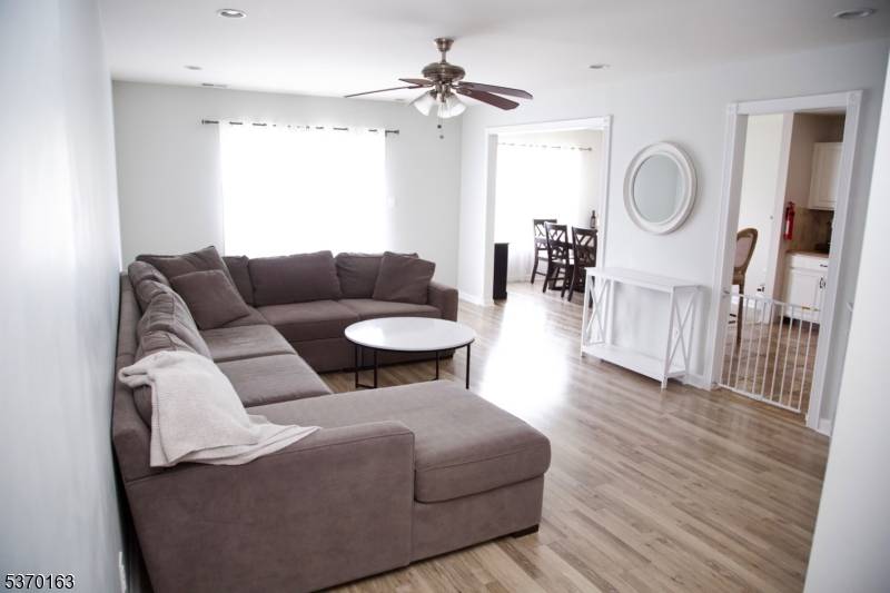 East Hanover Twp., NJ 07936,18 Donna Dr