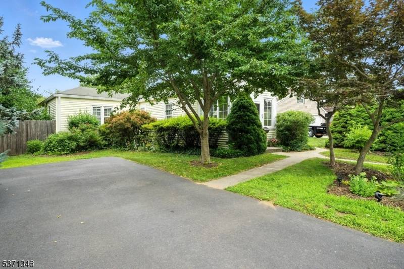Middletown Twp., NJ 07718,29 W Park Ave