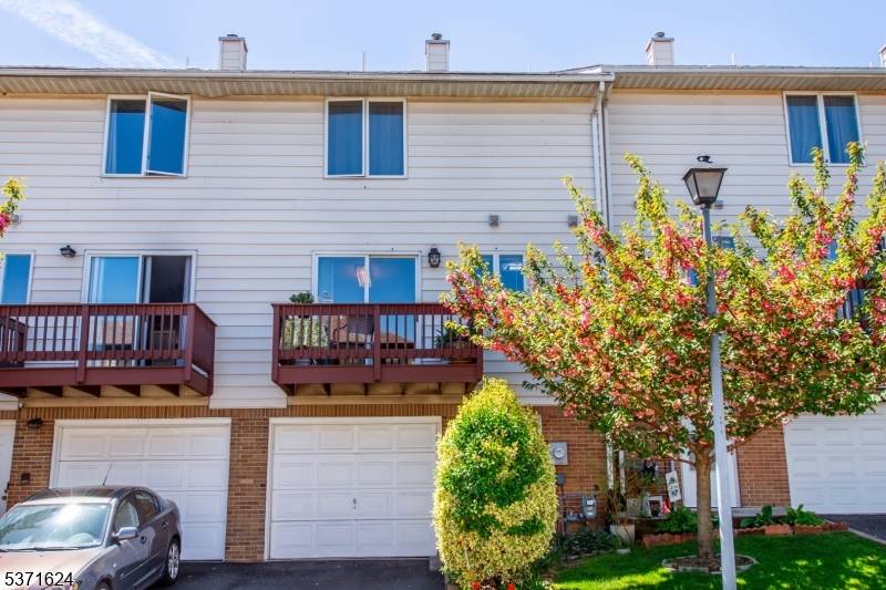 Passaic City, NJ 07055,16 Westervelt Pl