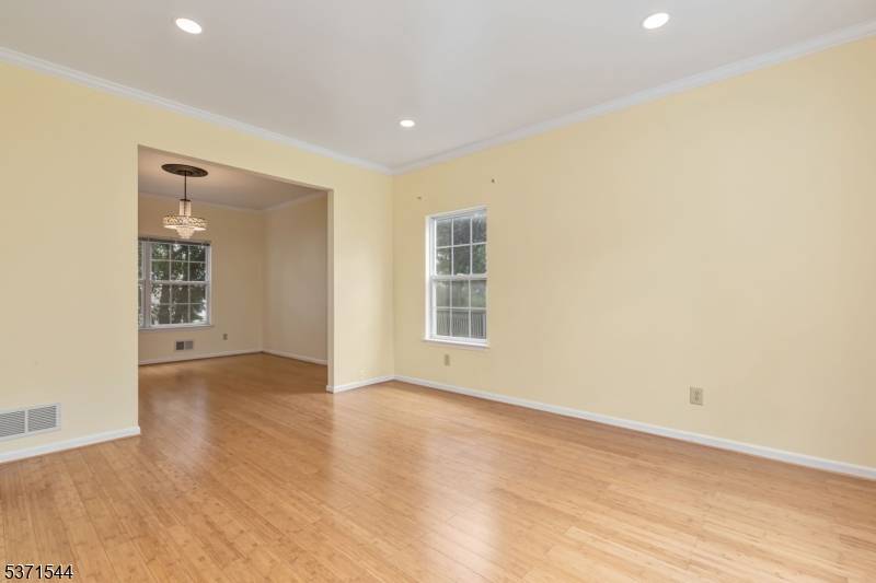 Bridgewater Twp., NJ 08807,43 Wexford Way
