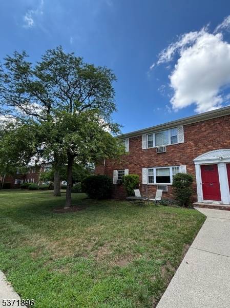 Wayne Twp., NJ 07470,1261A Valley Rd