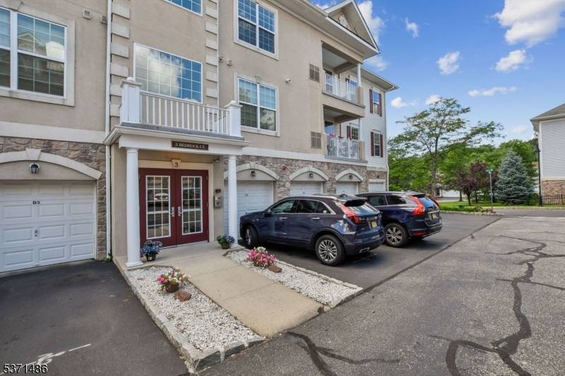 3 Bedrock Ct #B3, Woodland Park, NJ 07424