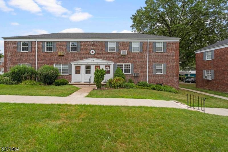 36D W Roselle Ave #D, Roselle Park Boro, NJ 07204