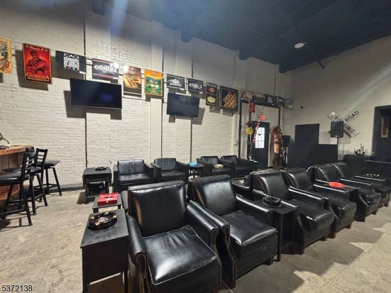 Newark City, NJ 07114,53 Dawson St