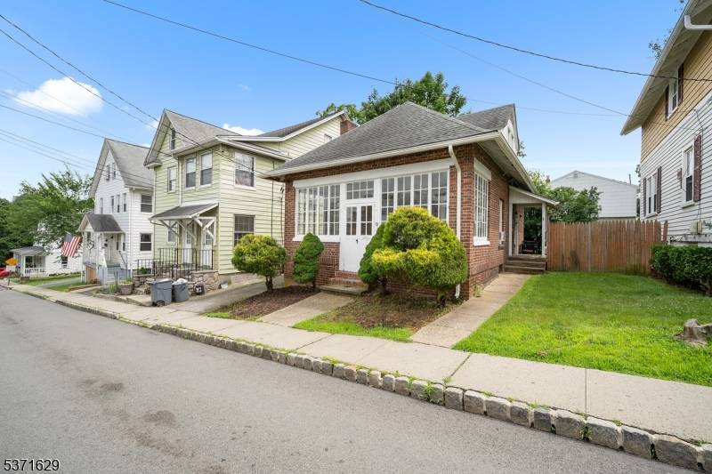 Morristown Town, NJ 07960,13 Logan Pl