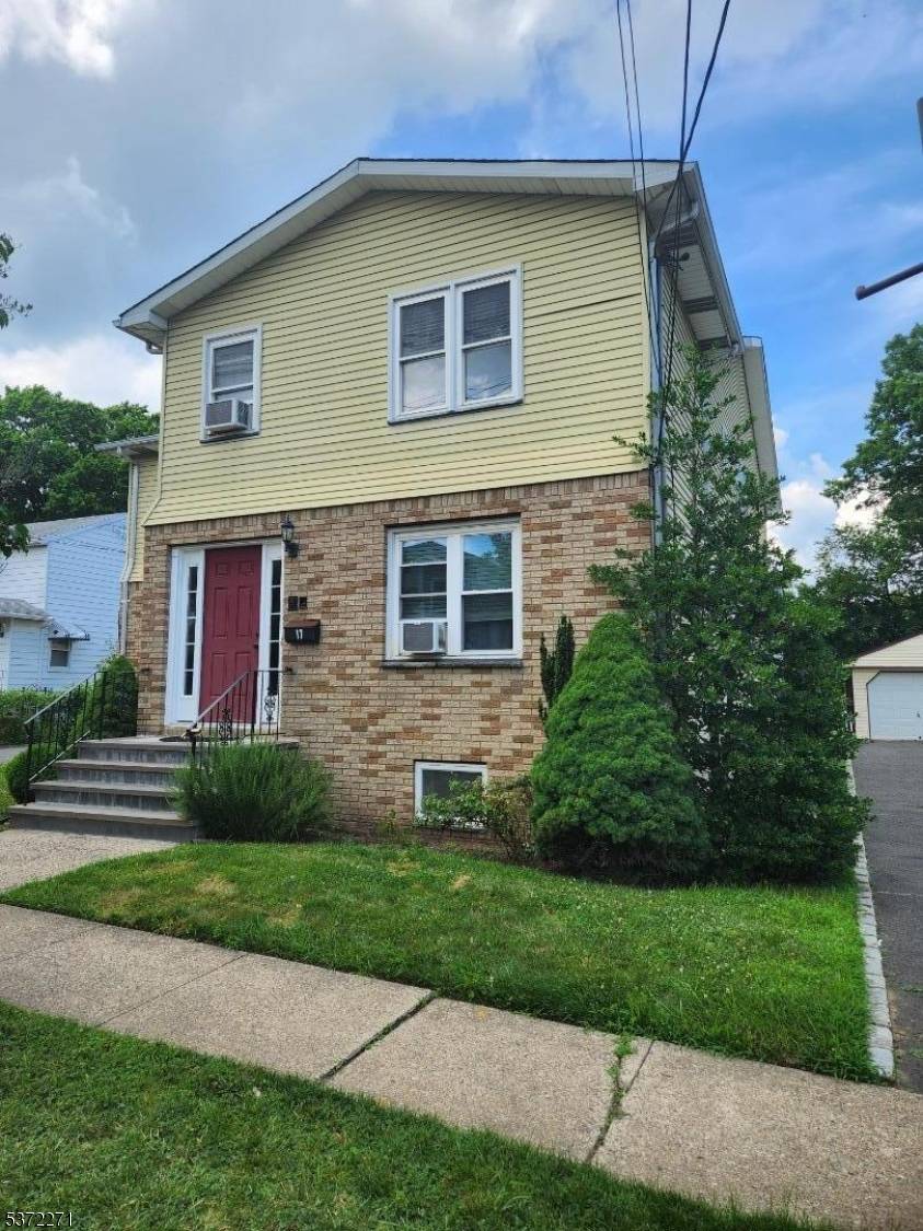 Bloomfield Twp., NJ 07003,17 Maple St #2a