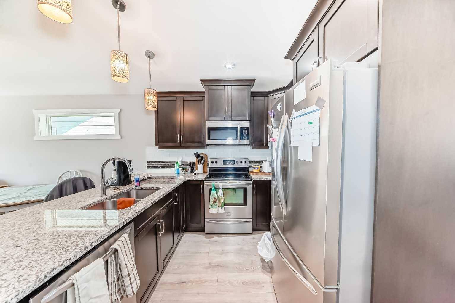 Lethbridge, AB T1J 5G5,612 AQUITANIA BLVD West